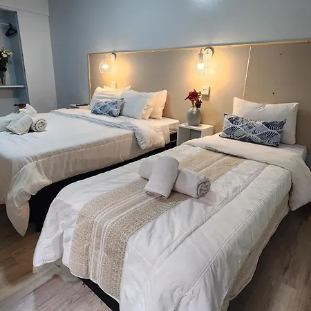 ESENCIAL Hotel-2
